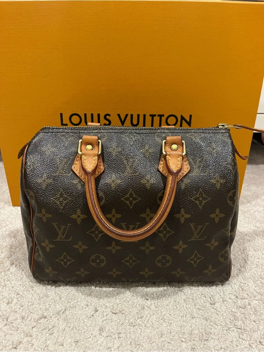 Louis Vuitton Speedy 25